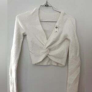 NWT Aerie small crop sweater